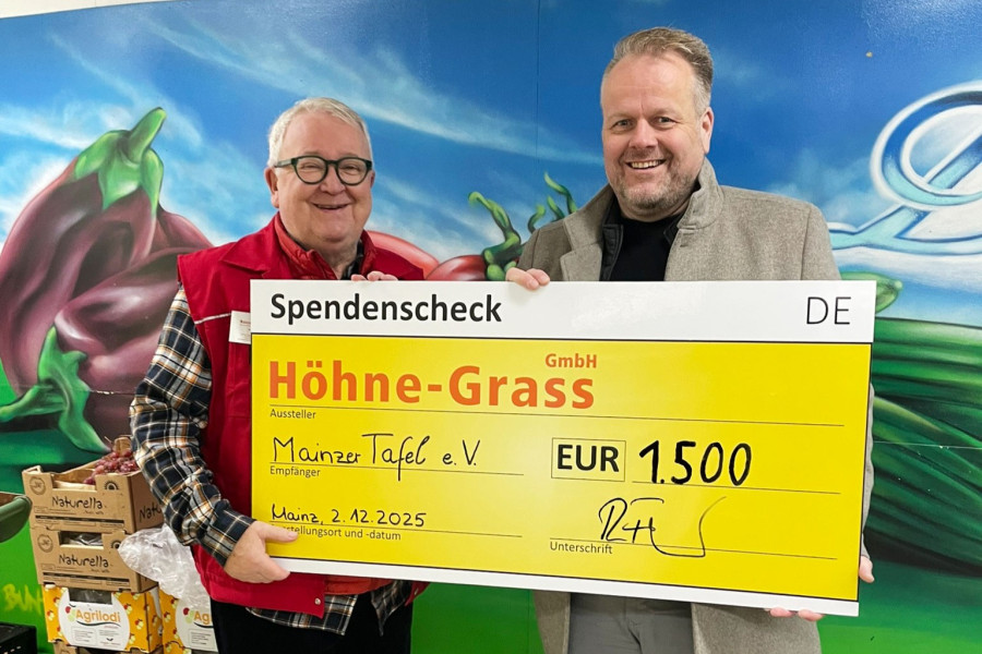 Übergabe eines 1.500‑Euro‑Spendenschecks von Höhne‑Grass an die Mainzer Tafel e. V.