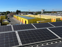 Neue Photovoltaik-Anlage auf den Dächern von Friedrich Friedrich