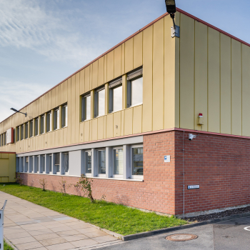 Friedrich Friedrich Bürogebäude mit alter Fassade